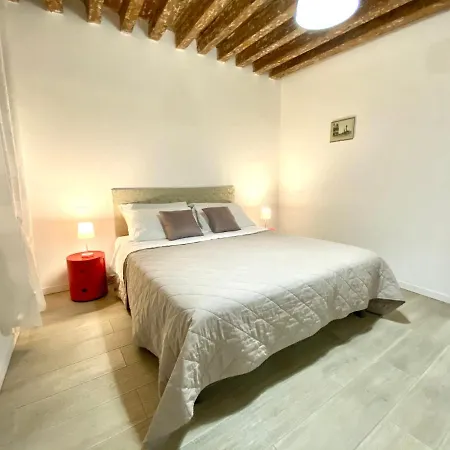 Santa Caterina Guest house Venice