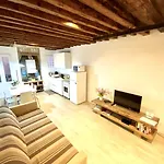 بيت ضيافة Santa Caterina 4*