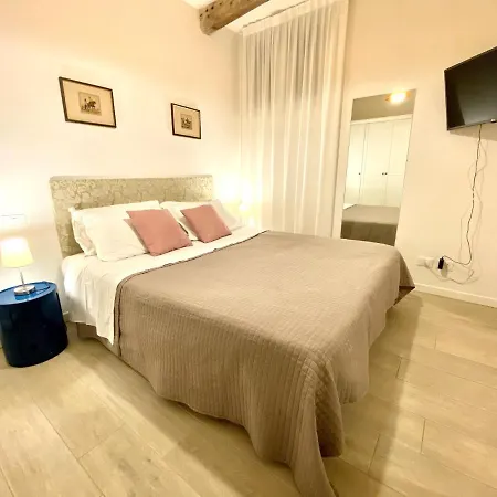بيت ضيافة Santa Caterina 4*